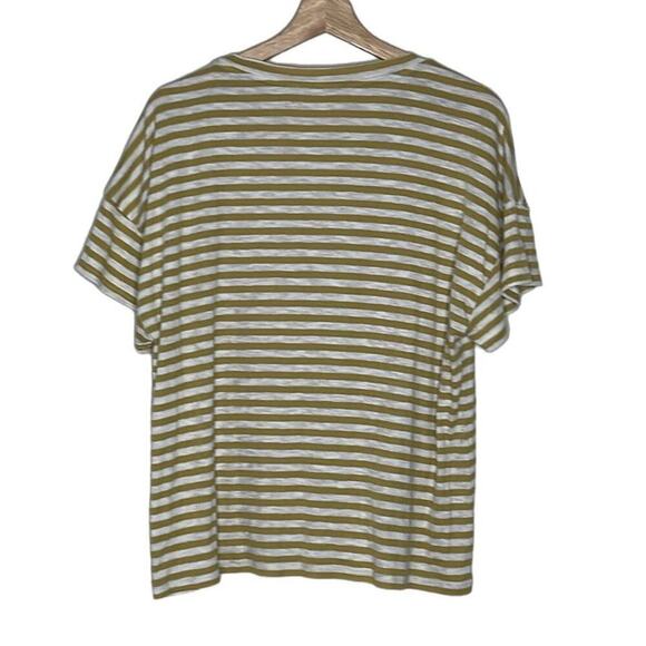 & . LAYERED STRIPED SHORT SLEEVE  T-SHIRT SIZE XL - Picture 3 of 6